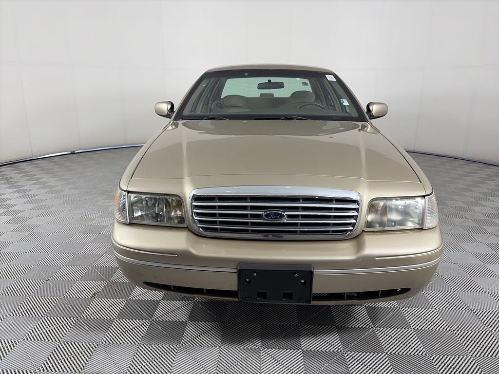Used 1999 Ford Crown Victoria Base with VIN 2FAFP73W5XX189101 for sale in Denver, CO
