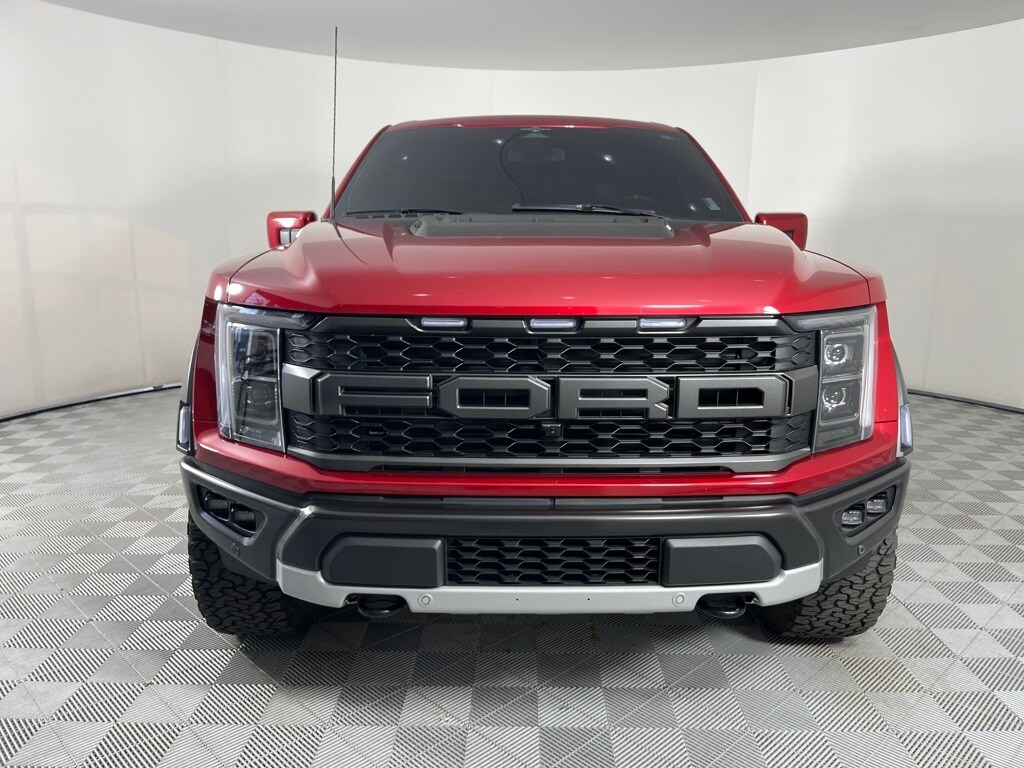 2023 Ford F-150 Raptor photo 2