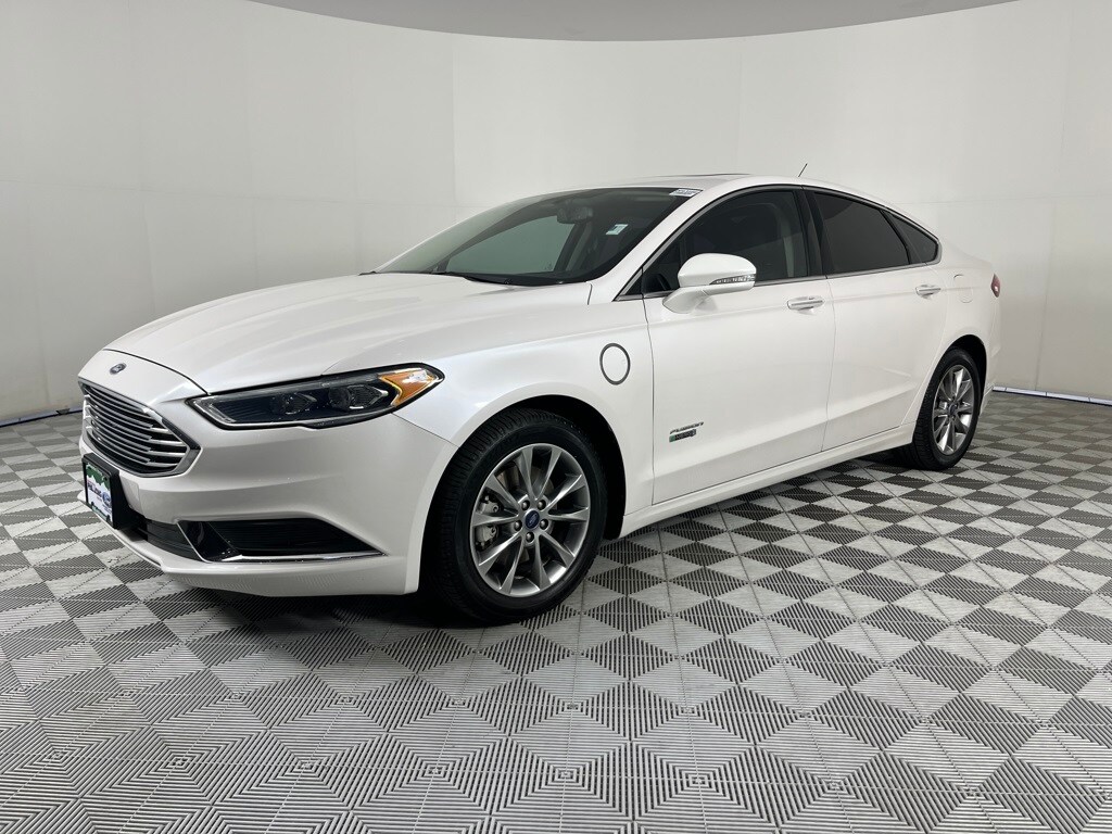 2018 Ford Fusion Energi SE photo 3