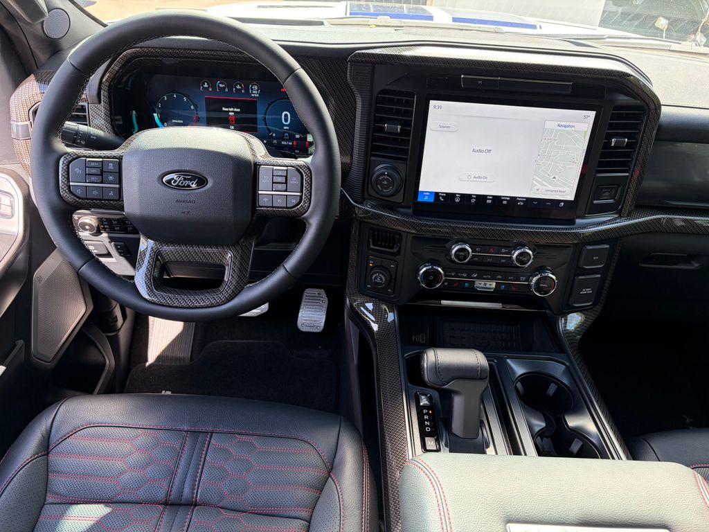 2025 Ford F-150 Lariat - Photo 11