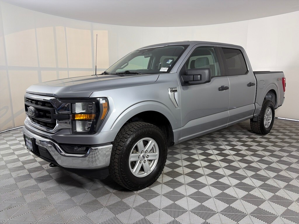 2023 Ford F-150 XLT photo 3