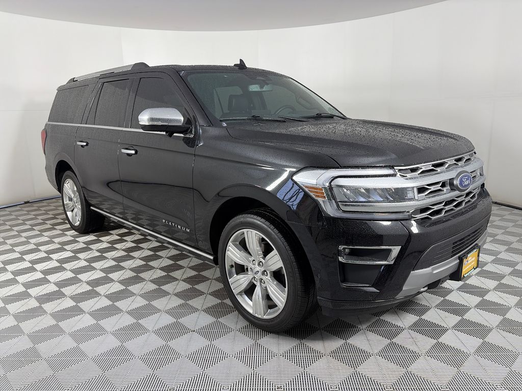 2024 Ford Expedition Platinum's photo