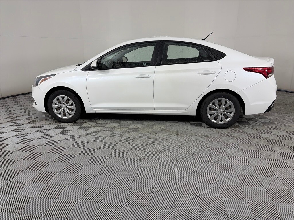 Used 2013 Hyundai Accent SE Hatchback