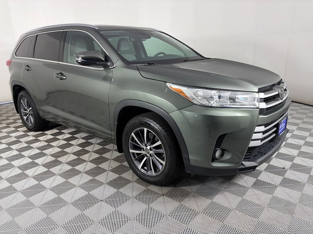2017 Toyota Highlander