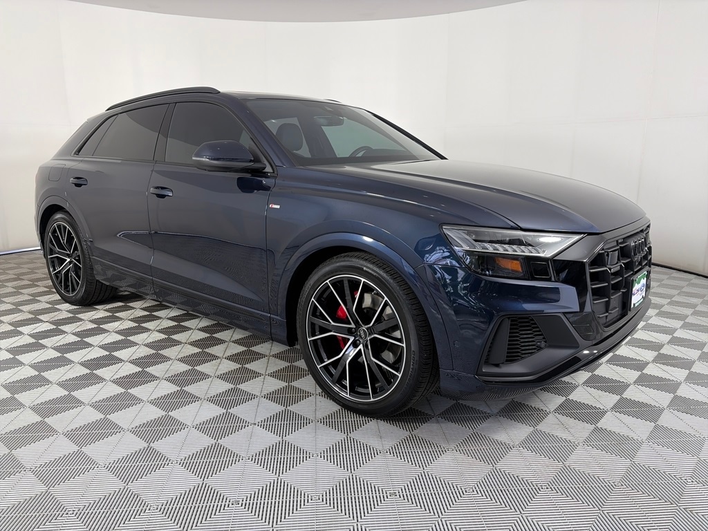 2023 Audi Q8 Prestige's photo