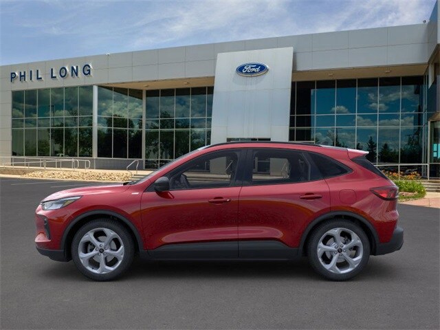 2025 Ford Escape ST-Line photo 3