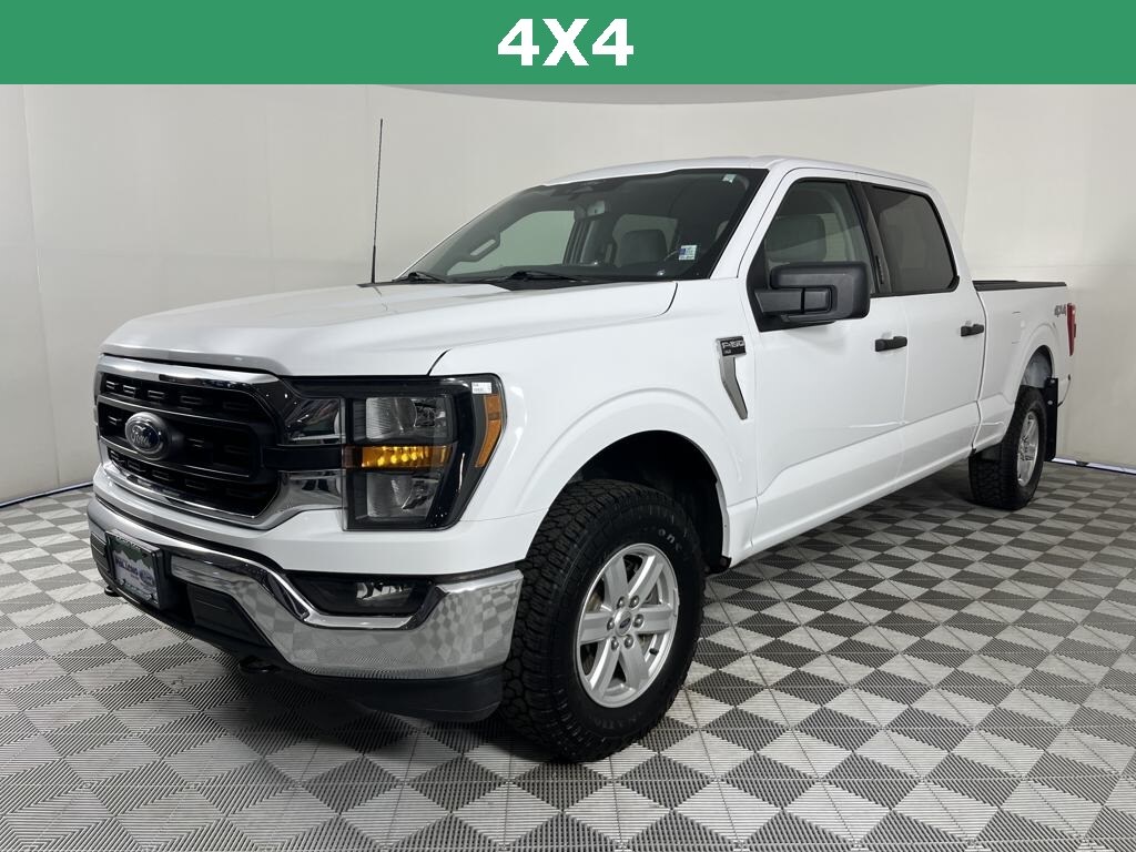 2023 Ford F-150 XLT photo 2