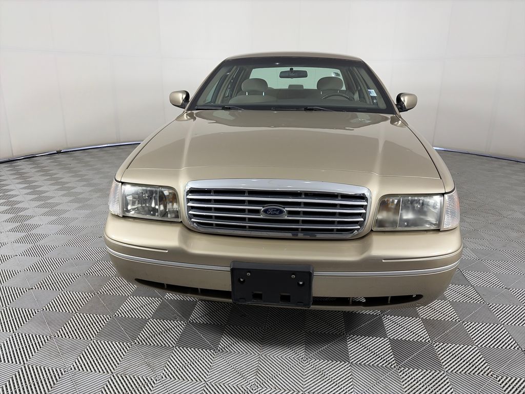 Used 1999 Ford Crown Victoria Base with VIN 2FAFP73W5XX189101 for sale in Denver, CO