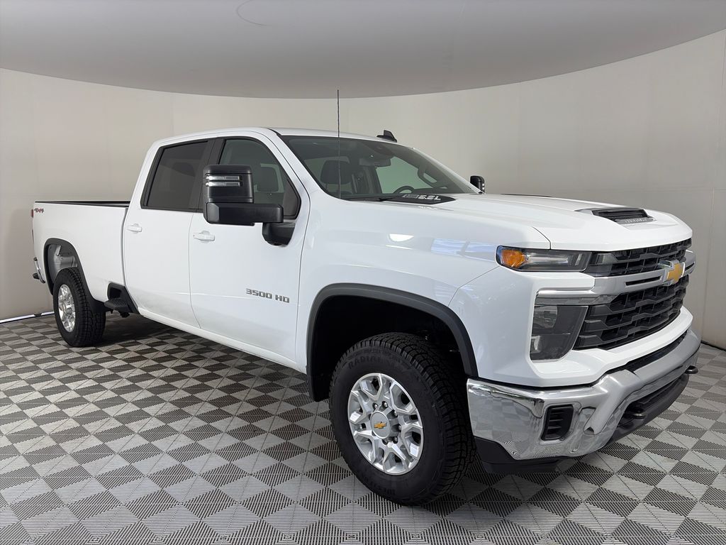 2024 Chevrolet Silverado 3500HD LT Truck