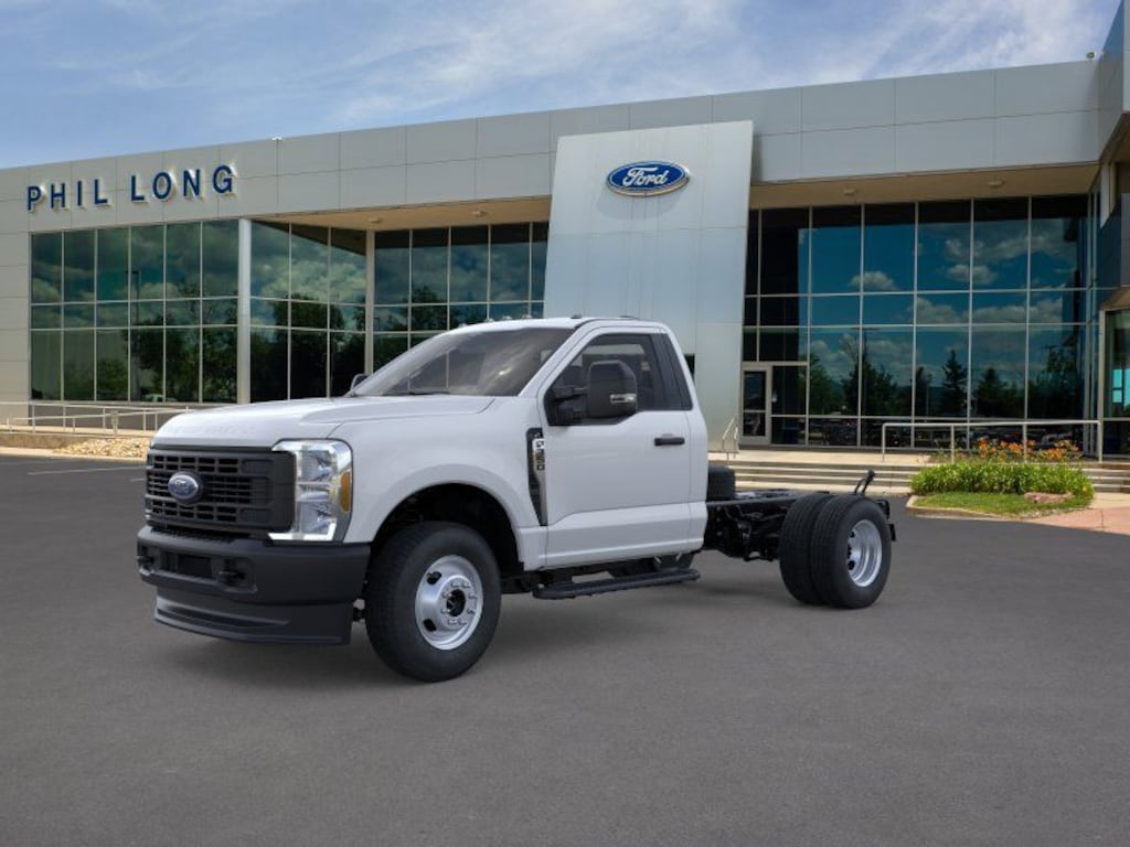 New 2026 Ford F-350SD XL Chassis