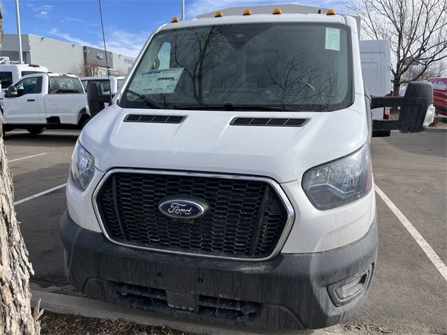 2024 Ford Transit photo 2