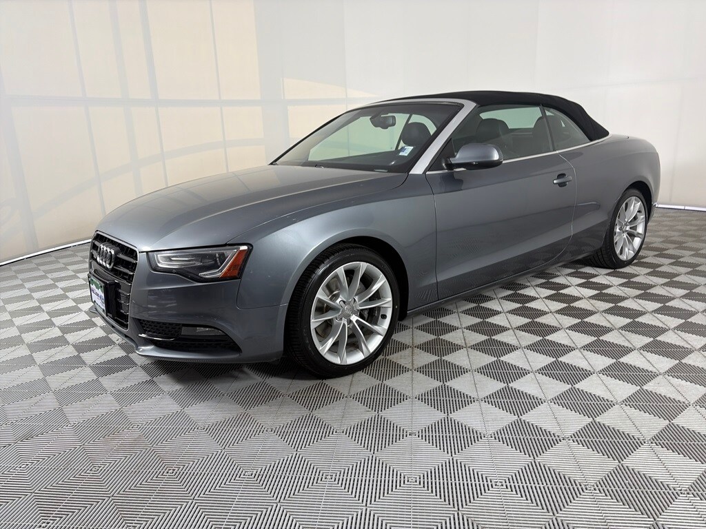 2013 Audi A5 2.0T Premium Plus Cabriolet photo 4