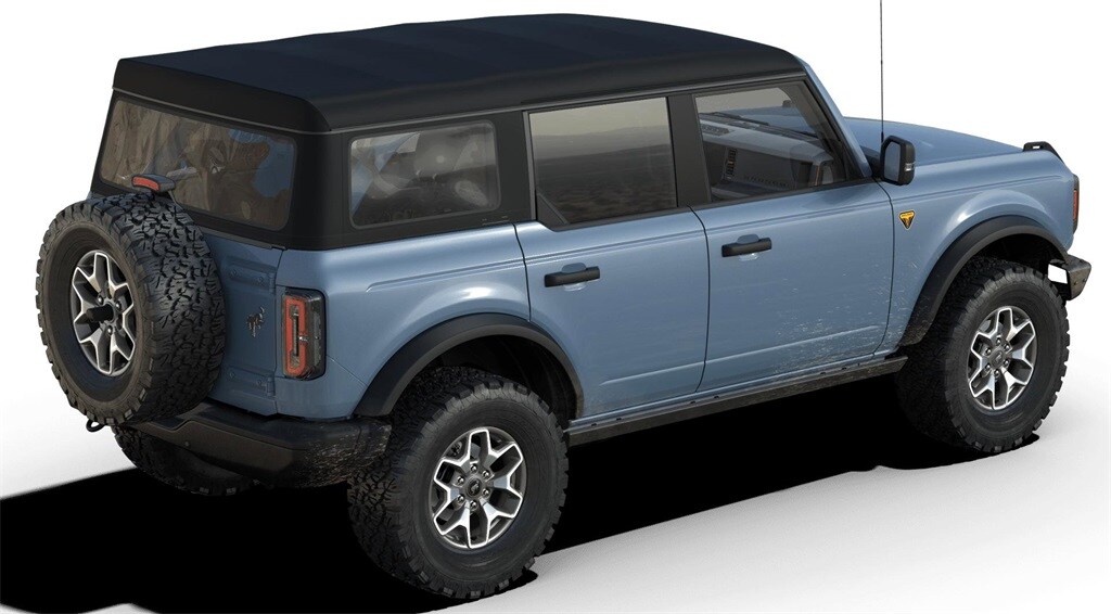 2024 Ford Bronco Badlands photo 3