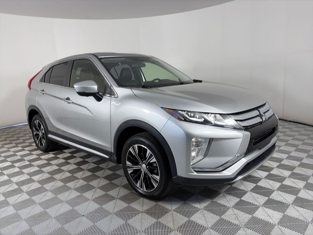 2019 Mitsubishi Eclipse Cross SEL S-AWC's photo