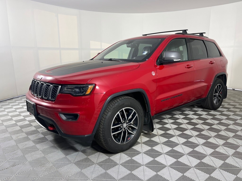 2017 Jeep Grand Cherokee Trailhawk photo 2