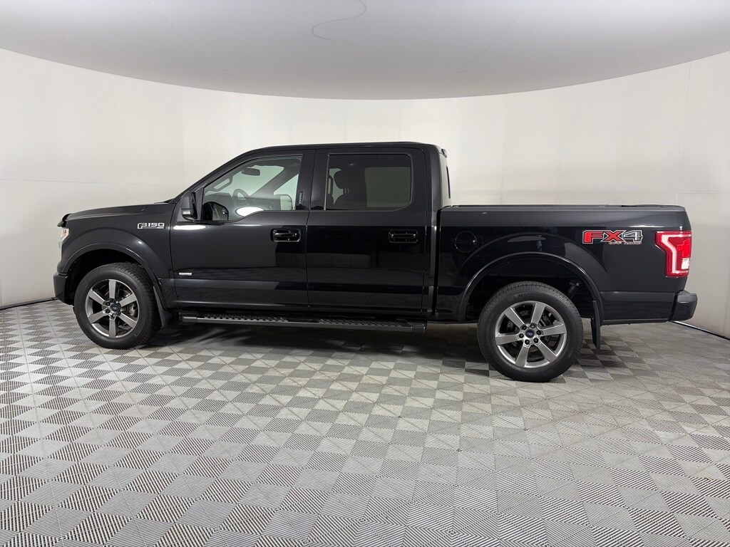 2016 Ford F-150 XLT photo 4