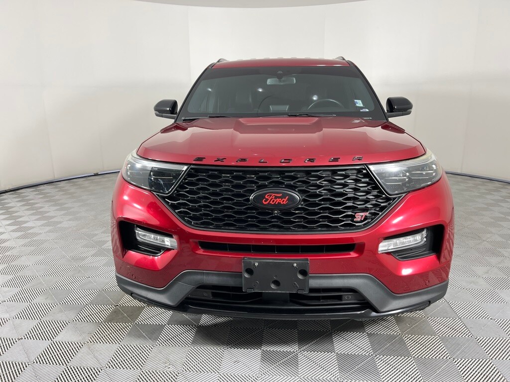 2020 Ford Explorer ST photo 2