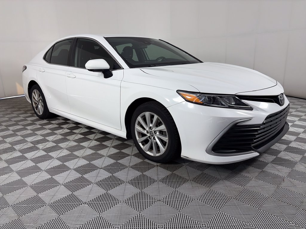 2021 Toyota Camry LE Sedan