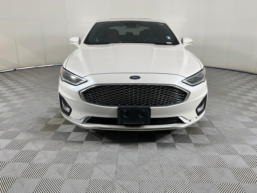 2020 Ford Fusion Hybrid Titanium photo 2