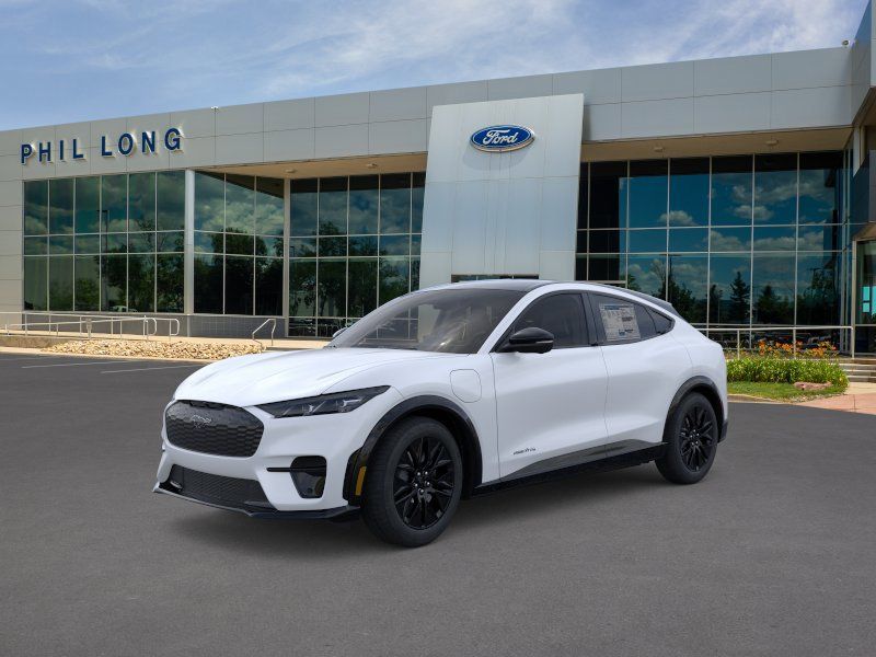 2026 Ford Mustang-Mach-e Premium's photo