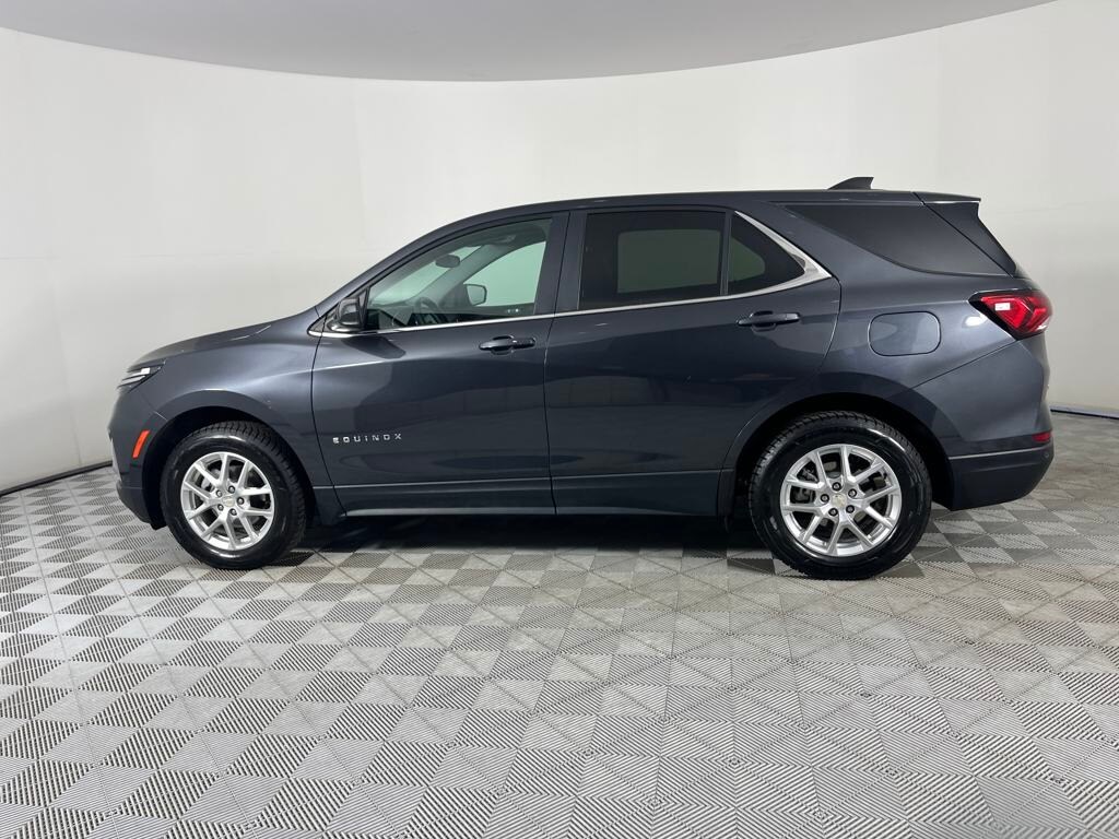 2023 Chevrolet Equinox LT photo 4