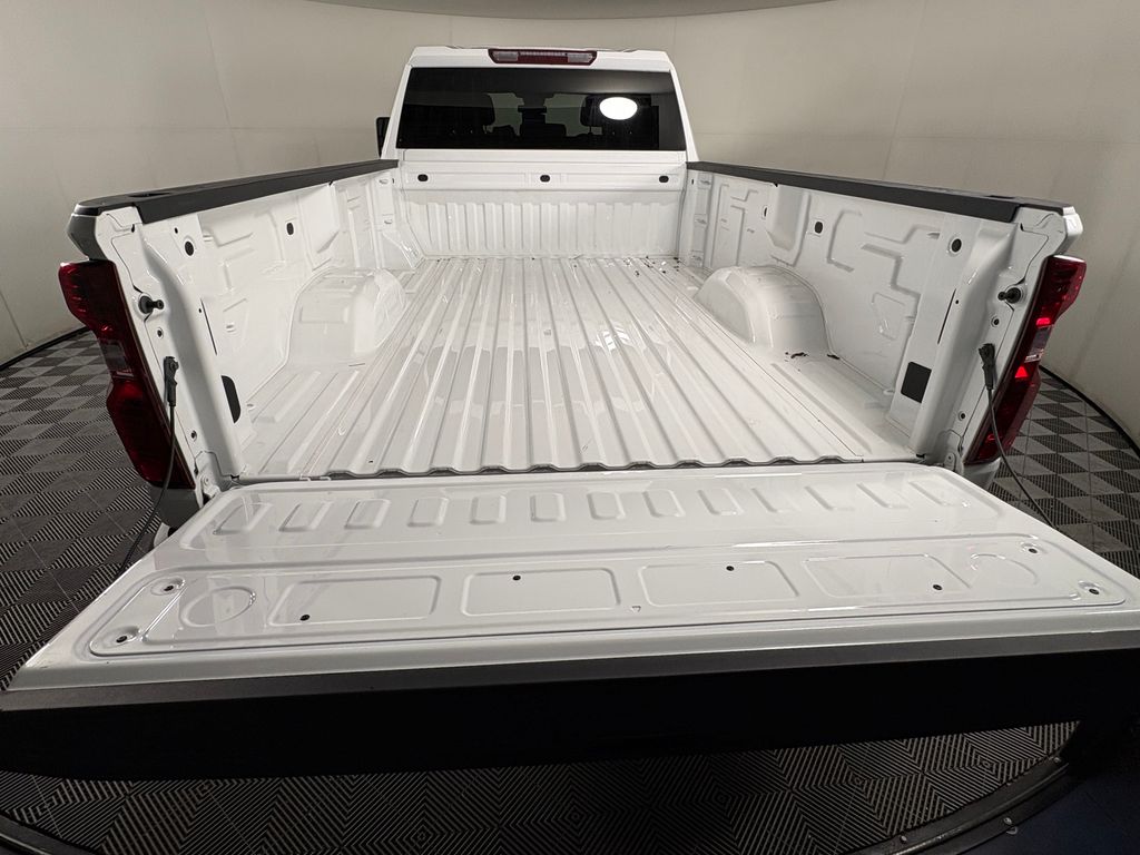 2024 Chevrolet Silverado 3500HD LT - Photo 25