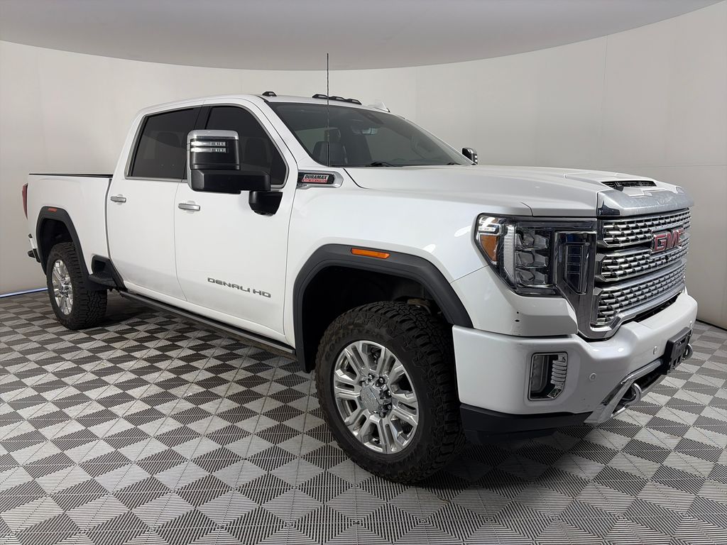 2022 GMC Sierra 4WD Crew Cab Standard Box Denali's photo