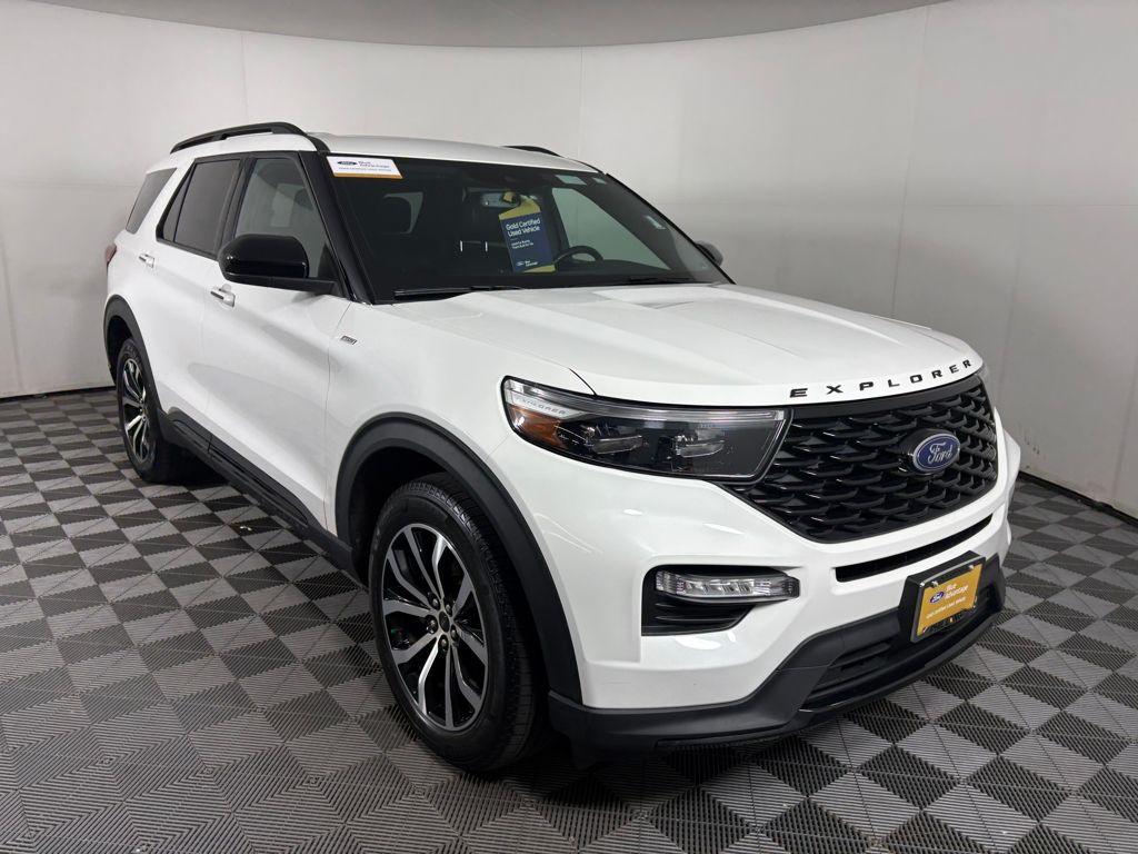 2023 Ford Explorer's photo