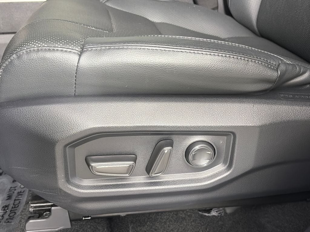 2024 Toyota Sequoia Platinum - Photo 26