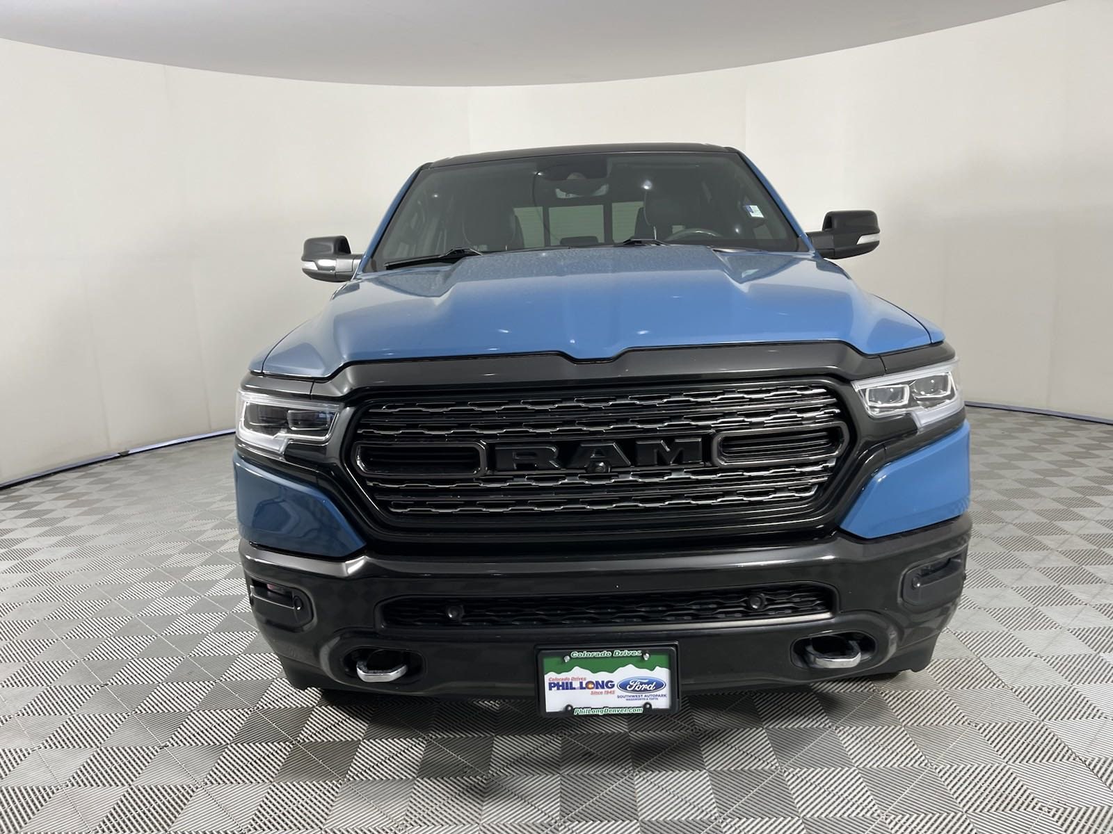 Used 2020 RAM Ram 1500 Pickup Limited with VIN 1C6SRFHT9LN137405 for sale in Denver, CO