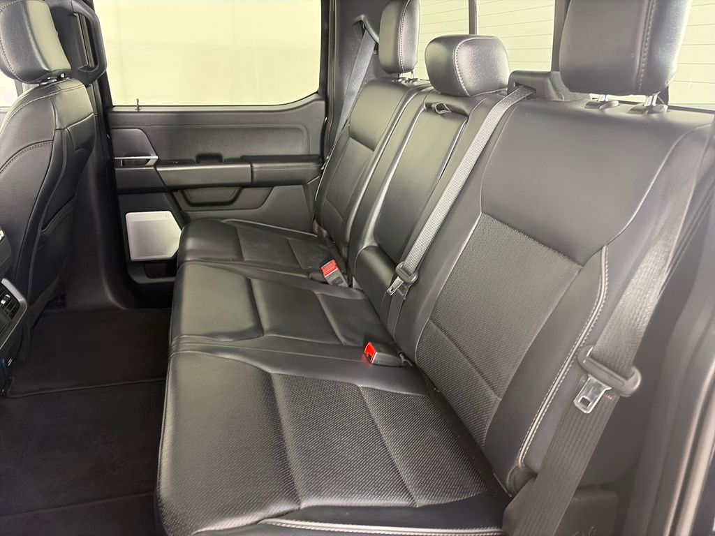 2025 Ford F-150 Lariat - Photo 13