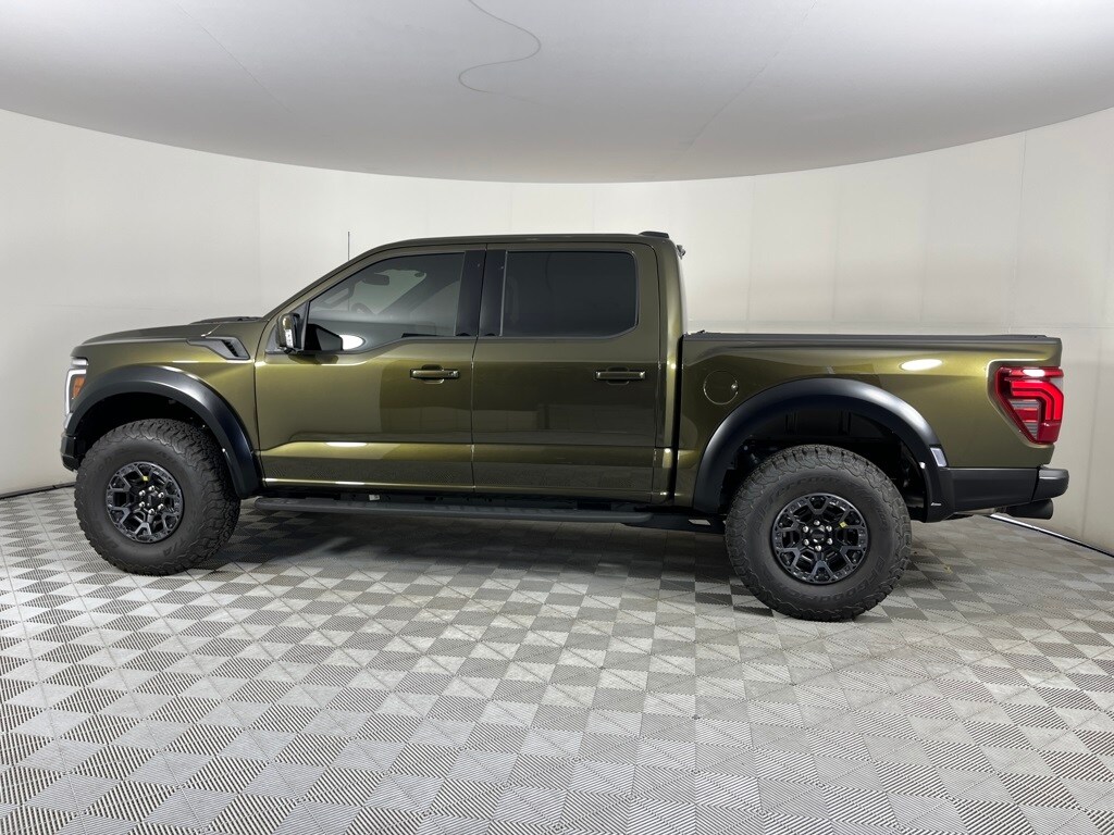 2025 Ford F-150 Raptor photo 4