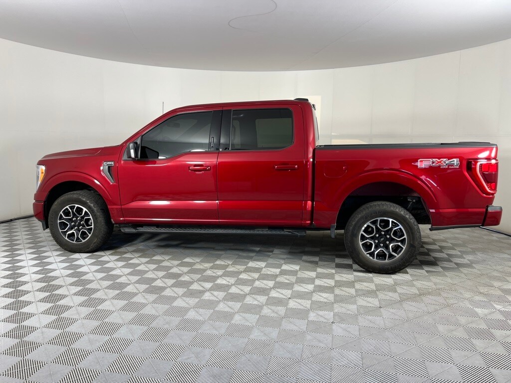 2022 Ford F-150 XLT photo 4