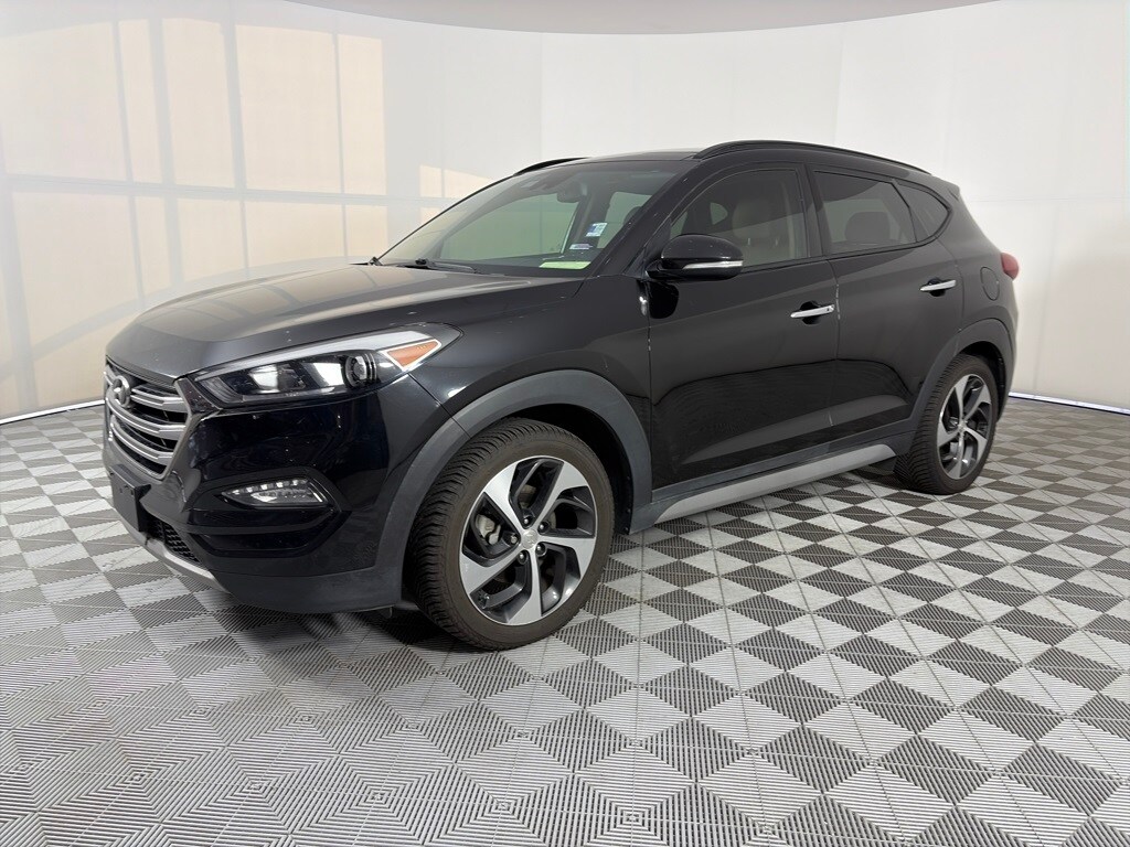 2017 Hyundai Tucson Limited photo 2