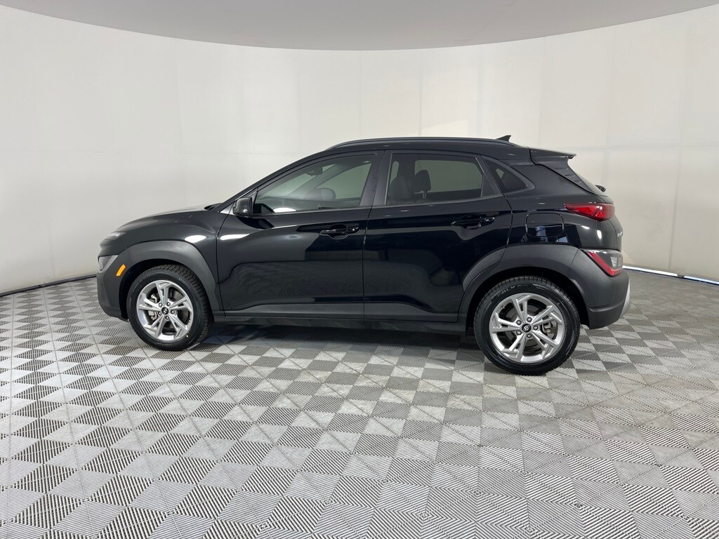 2023 Hyundai Kona SEL photo 4