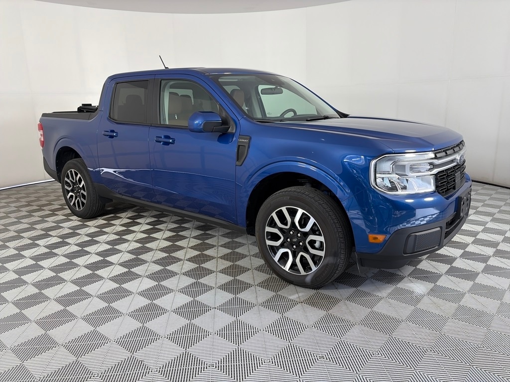 2023 Ford Maverick Lariat's photo
