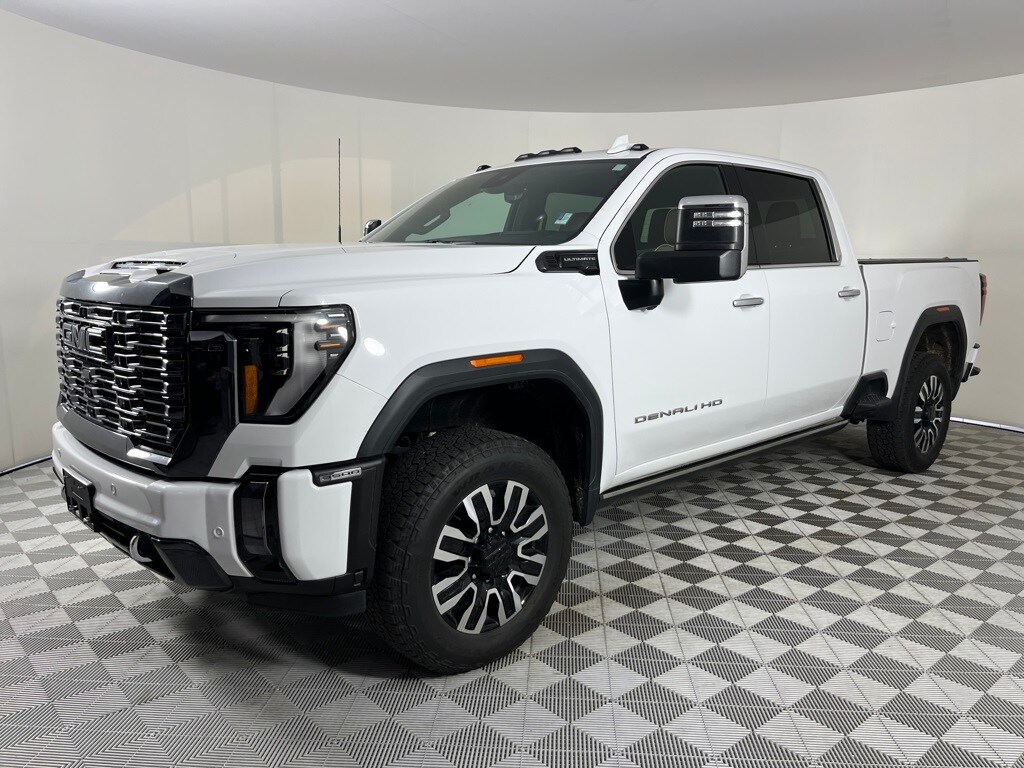 2024 Gmc Sierra 3500 HD Denali Ultimate photo 3
