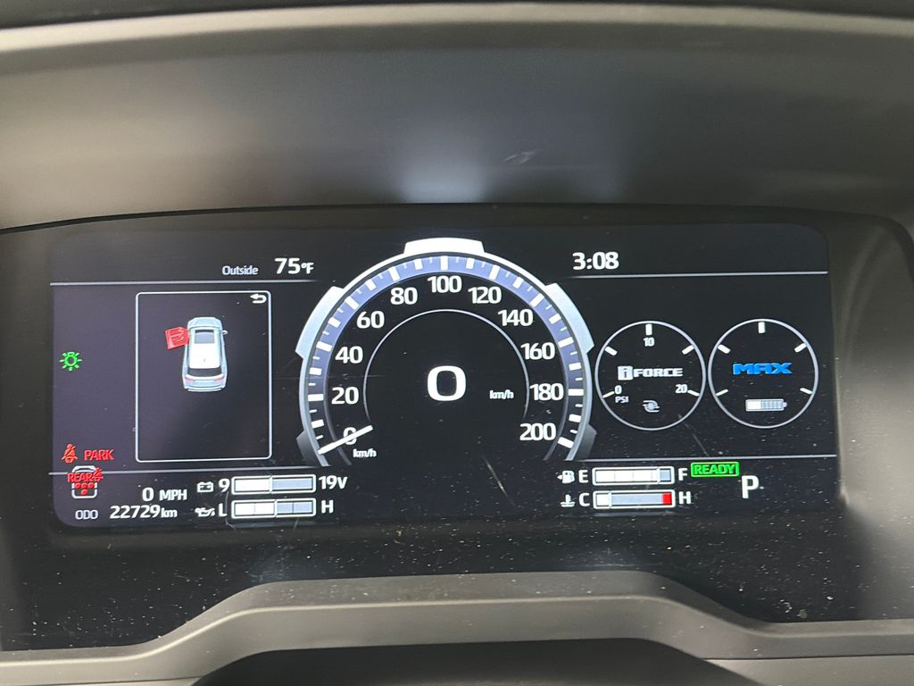2024 Toyota Sequoia Platinum - Photo 15