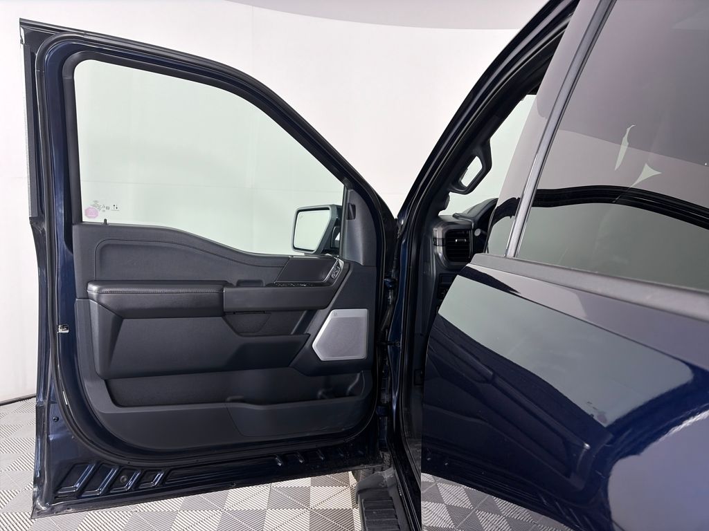 2025 Ford F-150 Lariat - Photo 10
