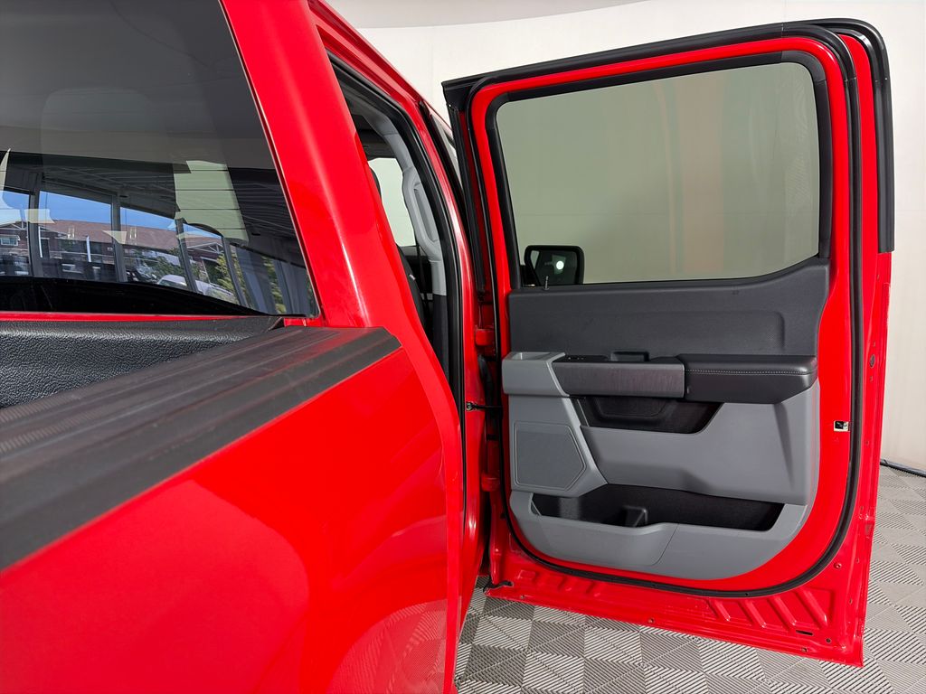 2023 Ford F-150 XLT - Photo 27