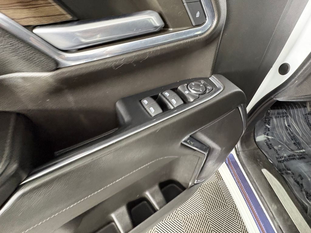 2024 Chevrolet Silverado 3500HD LT - Photo 12