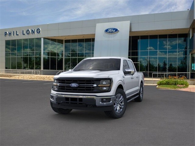 2024 Ford F-150 XLT photo 2