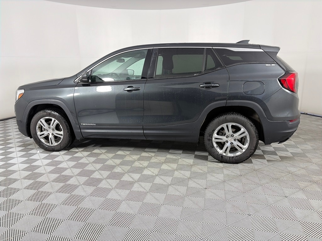 Used 2018 GMC Terrain SLE SUV