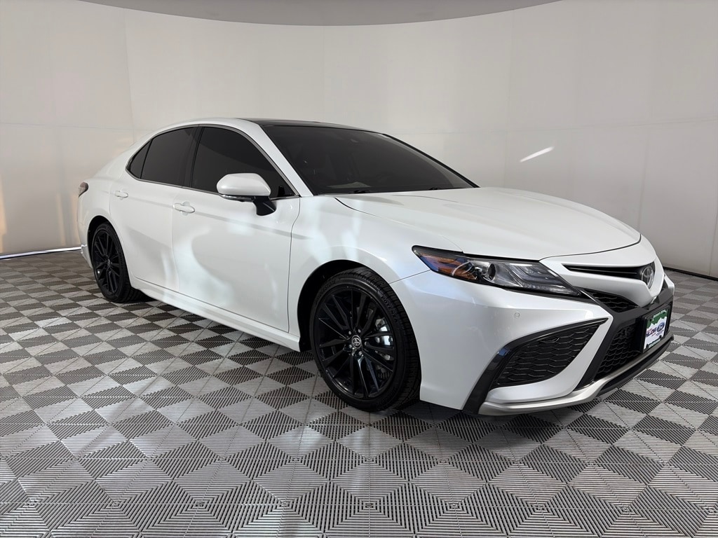 2024 Toyota Camry XSE's photo