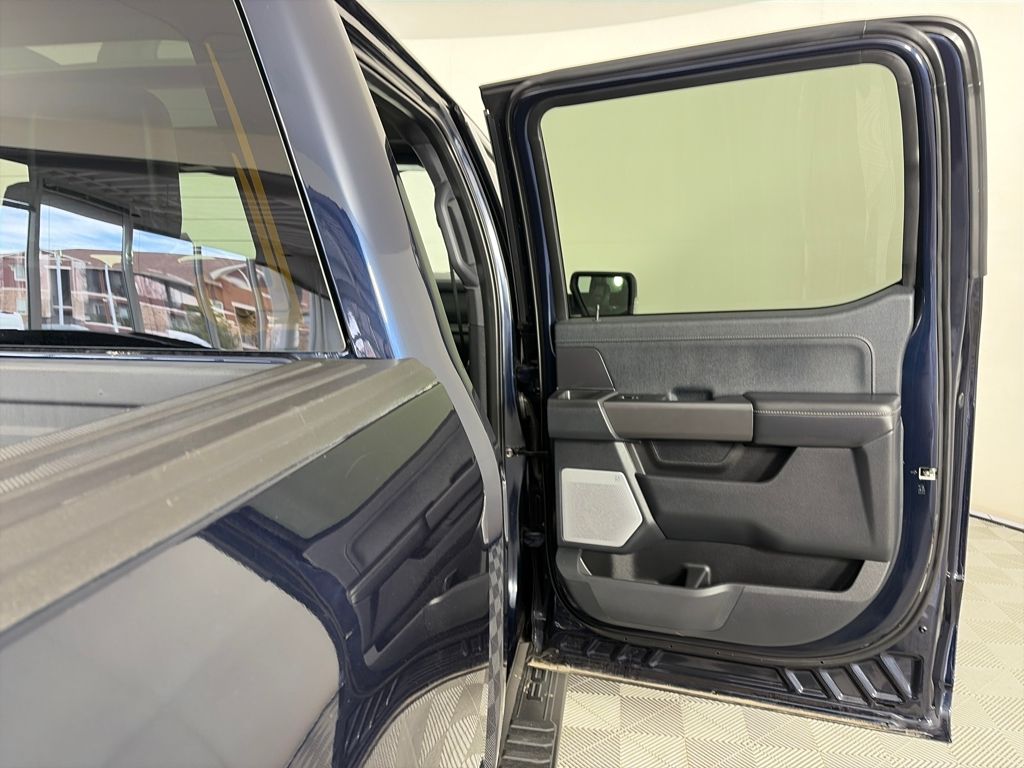 2025 Ford F-150 Lariat - Photo 30