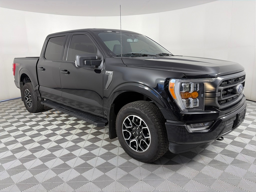2023 Ford F-150 XLT's photo
