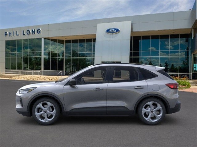 2025 Ford Escape ST-Line photo 3