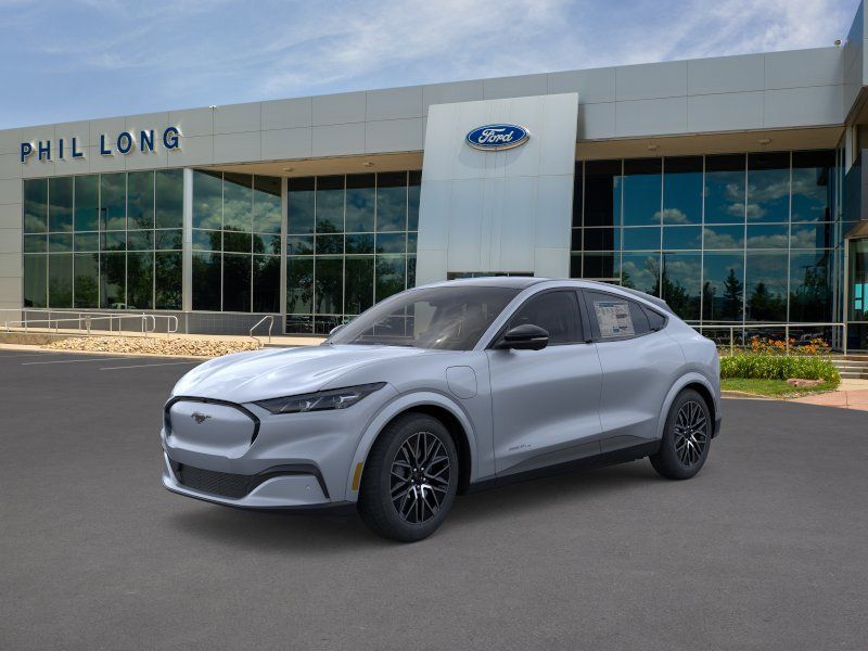 2026 Ford Mustang-Mach-e Premium's photo