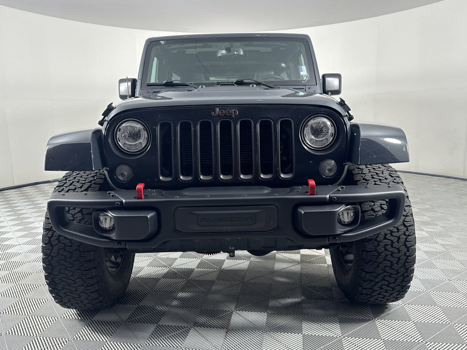 Used 2018 Jeep Wrangler JK Unlimited Rubicon Recon with VIN 1C4HJWFG3JL830320 for sale in Denver, CO