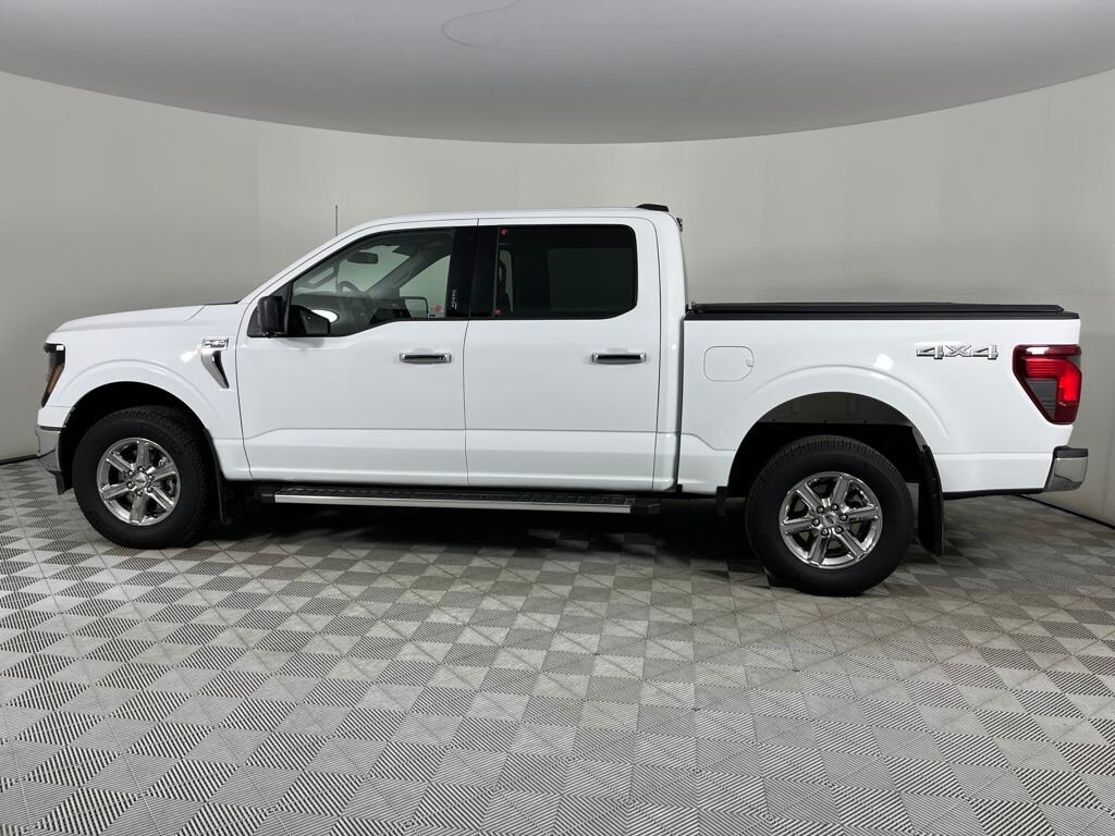 2024 Ford F-150 XLT photo 4